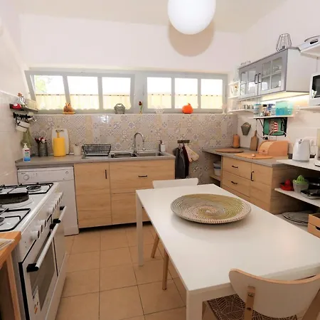 בית הארחה Villa Franka Rab ראב