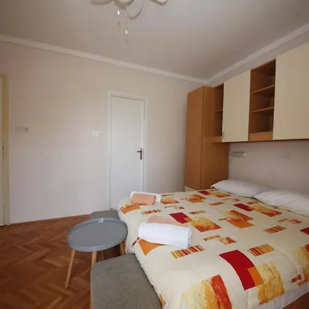 Villa Franka Rab 3* ראב