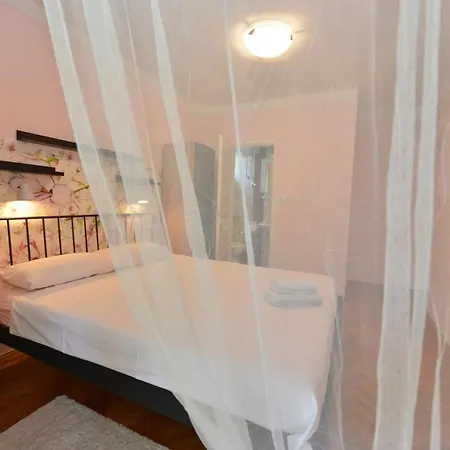 Villa Franka Rab 3*
